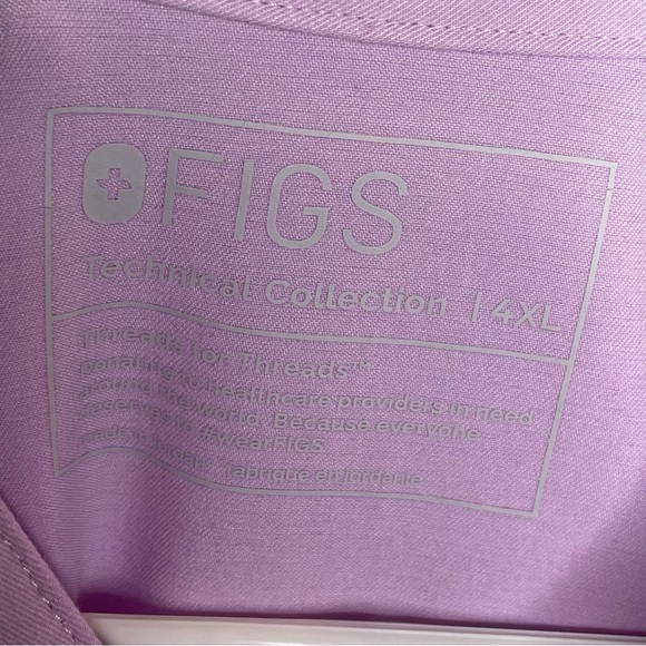 Figs Rafaela Oversized Scrub Top 3 Pocket Healthcare in Lavender Purple 4XL - Picture 9 of 11